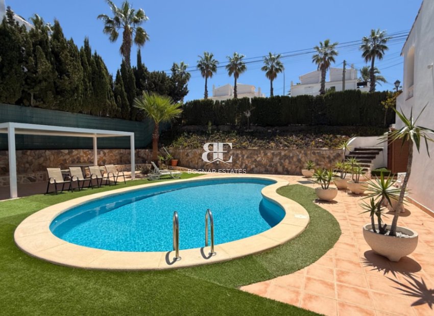 Herverkoop - Villa -
Orihuela - Costa Blanca