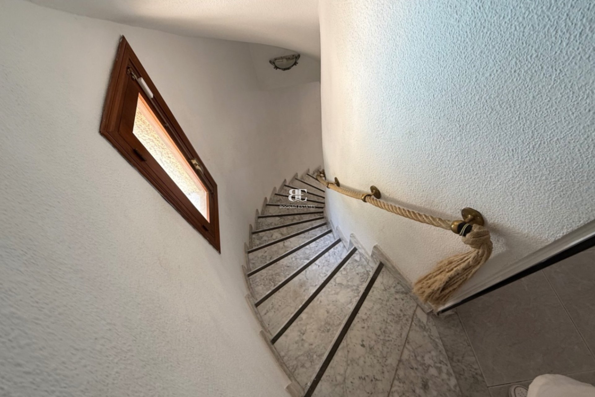 Herverkoop - Villa -
Orihuela - Costa Blanca