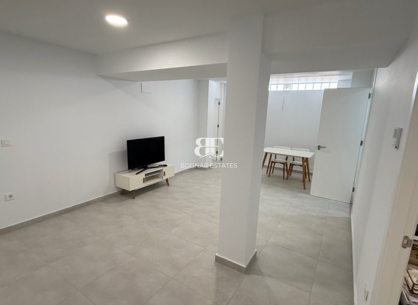 Herverkoop - Villa -
Orihuela - Costa Blanca