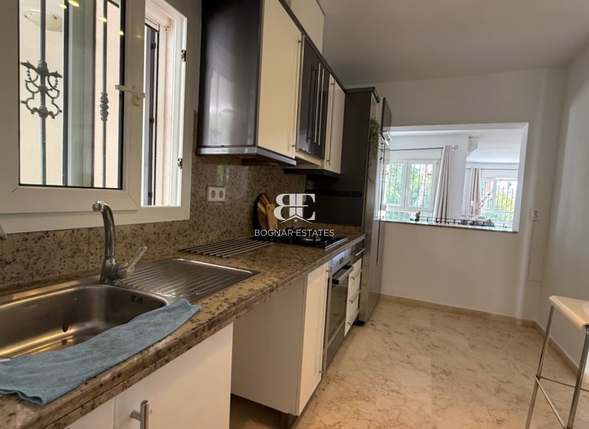 Herverkoop - Villa -
Orihuela - Costa Blanca