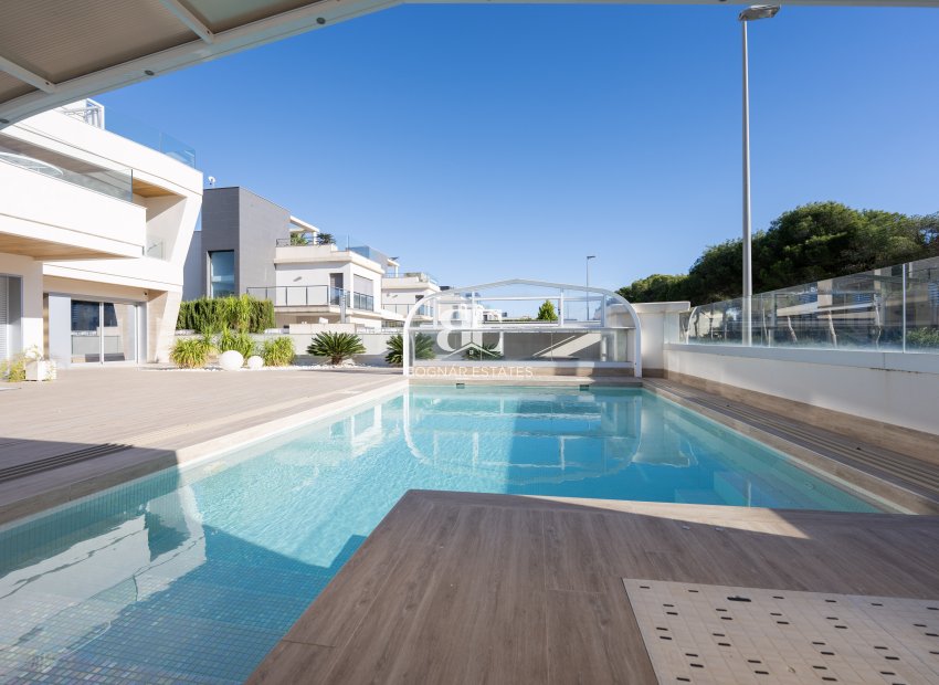 Herverkoop - Villa -
Orihuela Costa - Cabo Roig