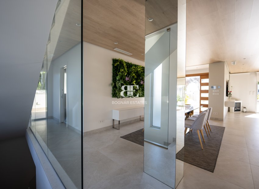 Herverkoop - Villa -
Orihuela Costa - Cabo Roig