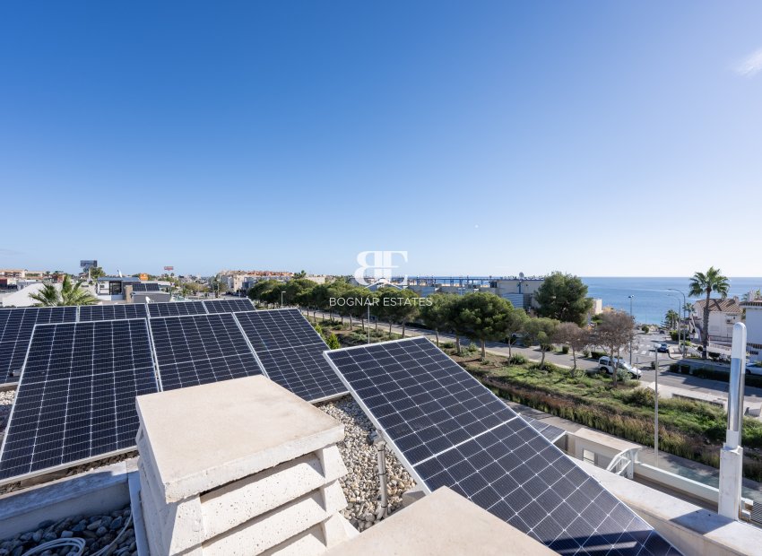 Herverkoop - Villa -
Orihuela Costa - Cabo Roig