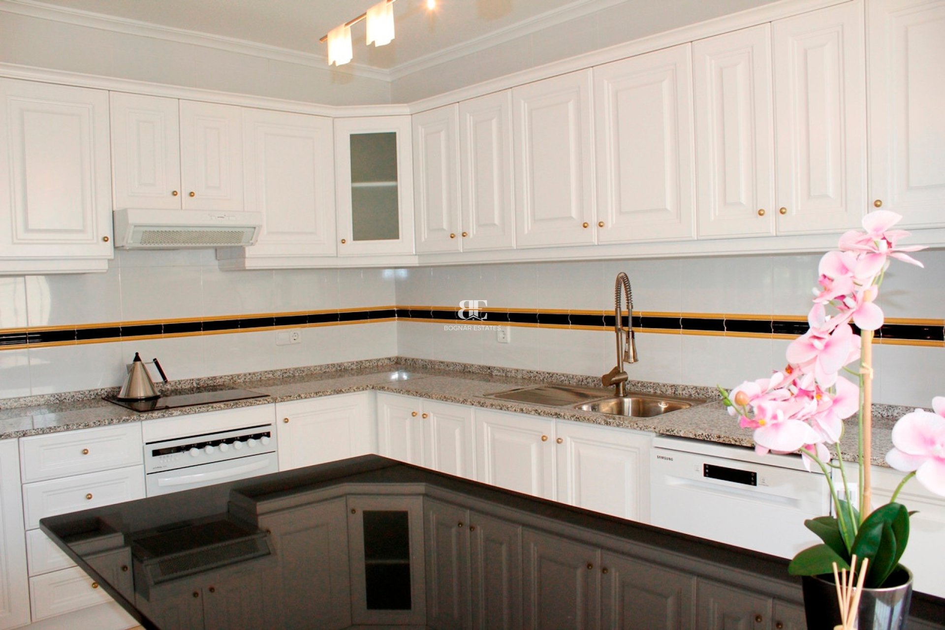 Herverkoop - Villa -
Orihuela Costa - Campoamor Golf