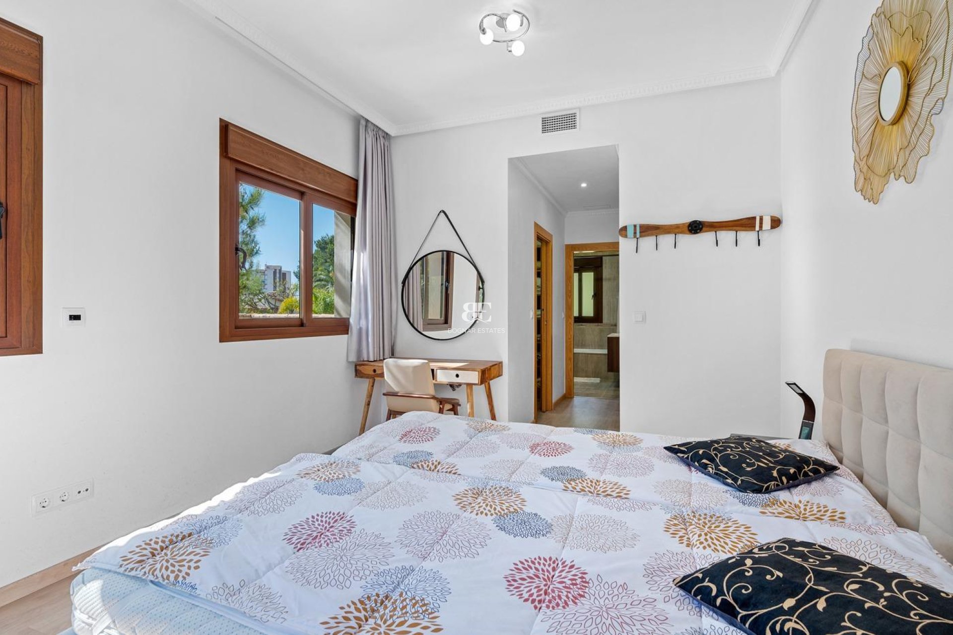 Herverkoop - Villa -
Orihuela Costa - Campoamor