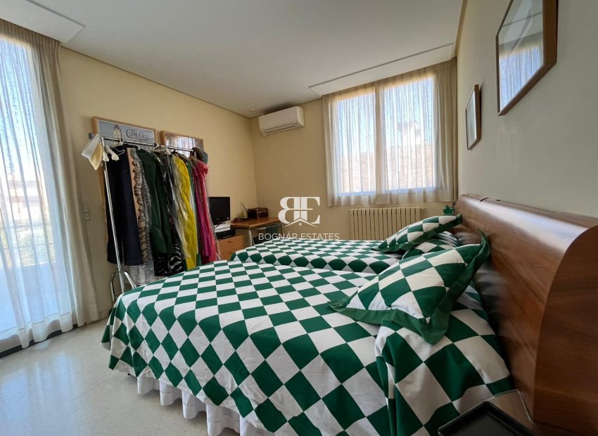 Herverkoop - Villa -
Orihuela Costa - Dehesa de campoamor