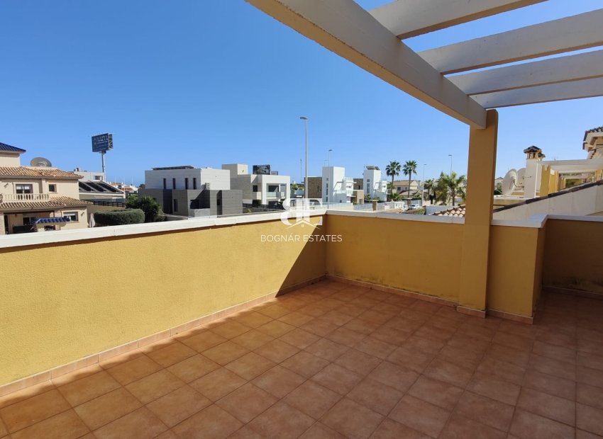 Herverkoop - Villa -
Orihuela Costa - La Zenia