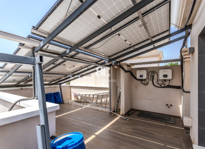 Herverkoop - Villa -
Orihuela Costa - La Zenia