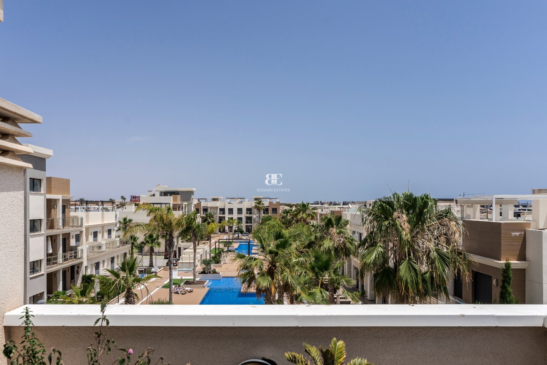 Herverkoop - Villa -
Orihuela Costa - La Zenia