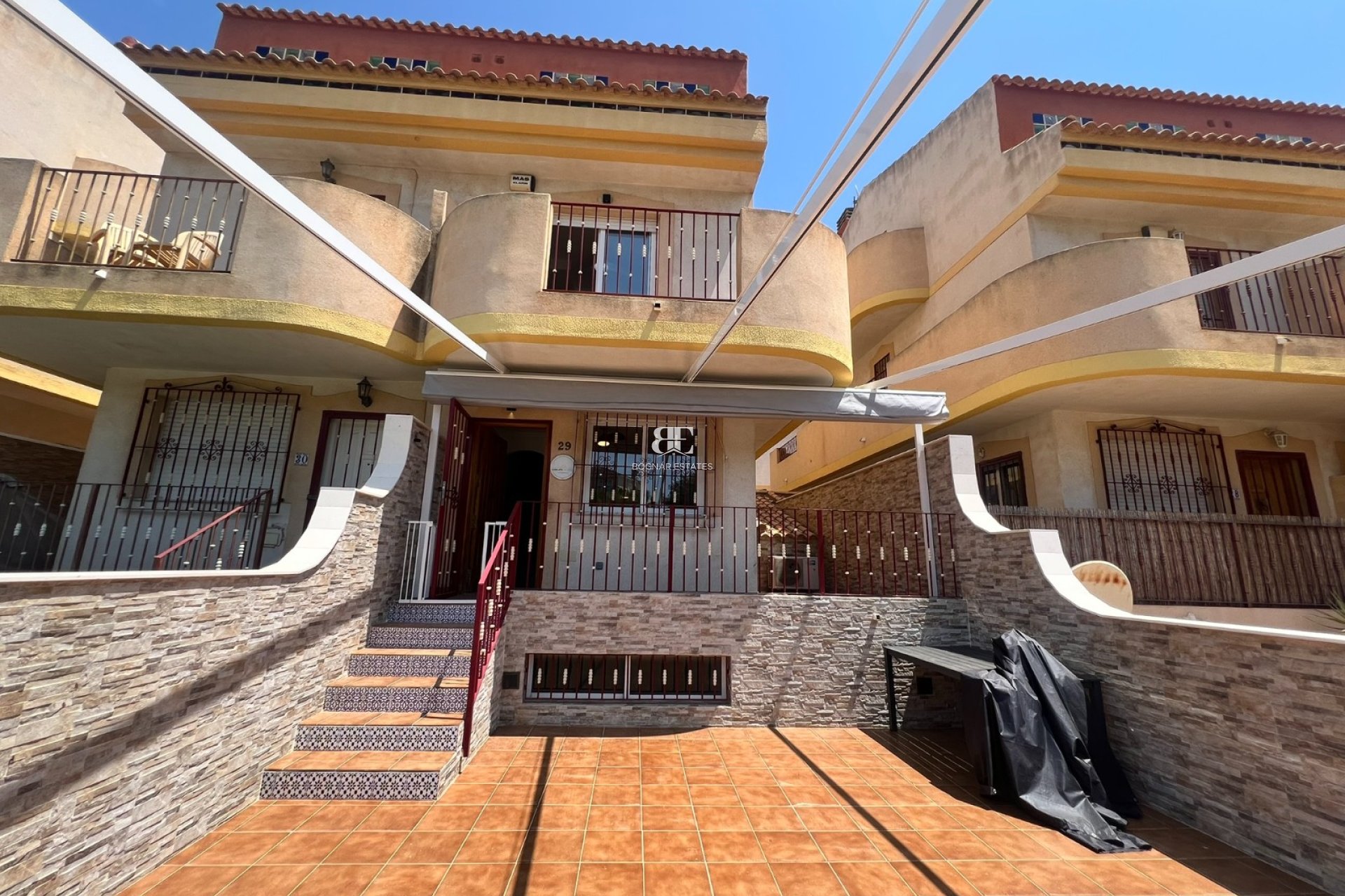 Herverkoop - Villa -
Orihuela Costa - La Zenia