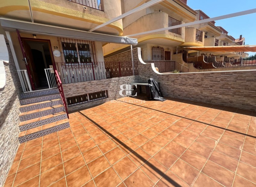 Herverkoop - Villa -
Orihuela Costa - La Zenia