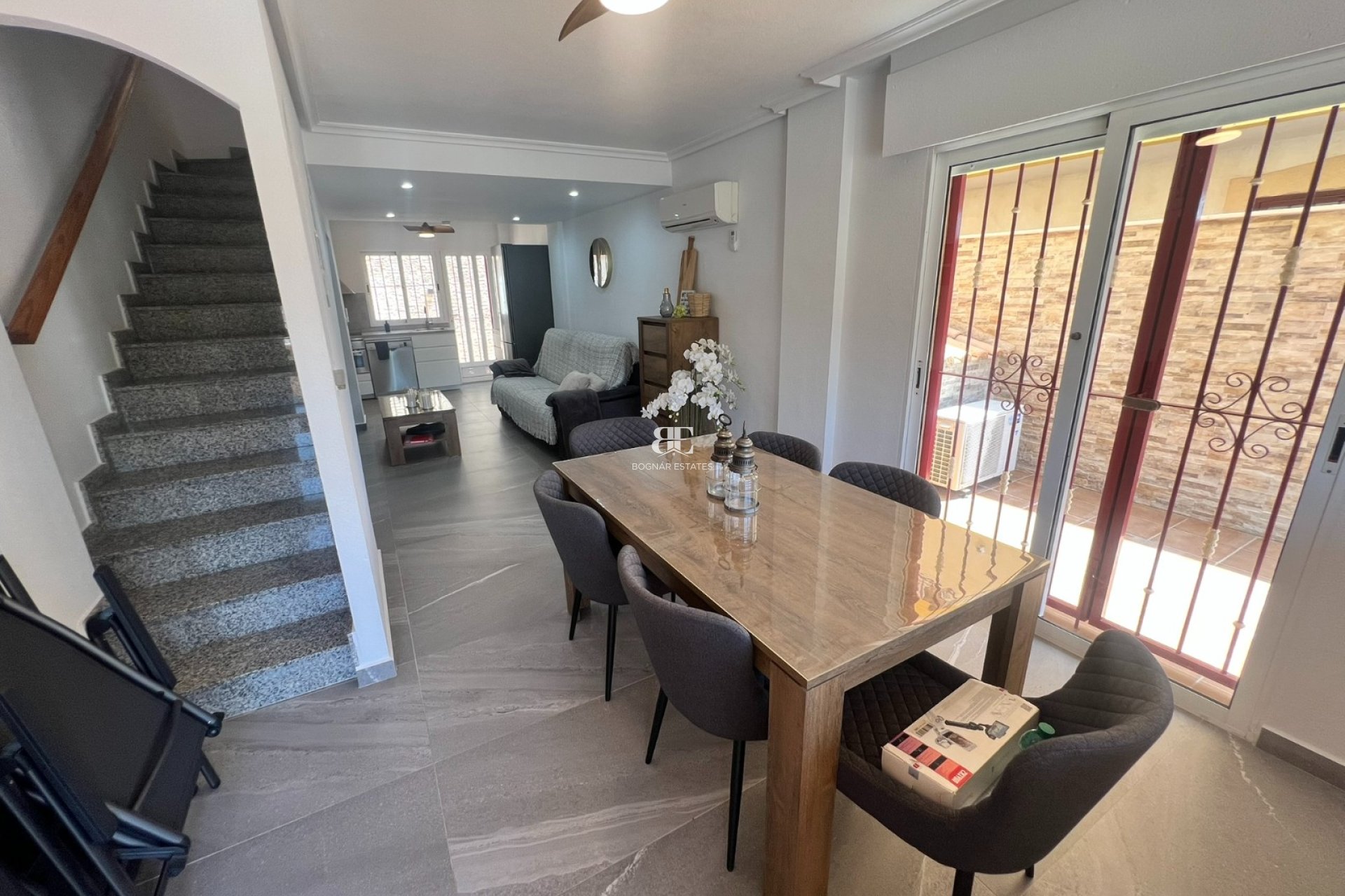 Herverkoop - Villa -
Orihuela Costa - La Zenia