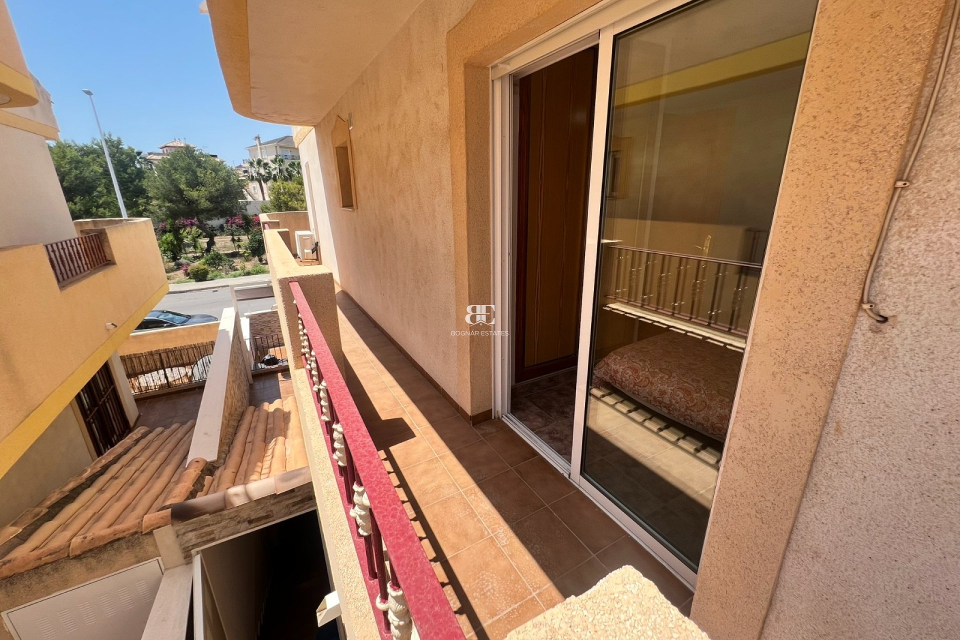 Herverkoop - Villa -
Orihuela Costa - La Zenia