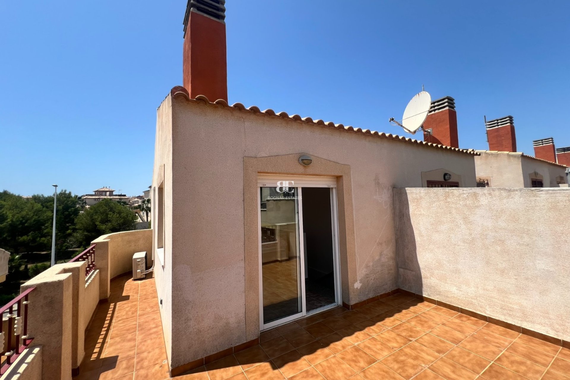 Herverkoop - Villa -
Orihuela Costa - La Zenia