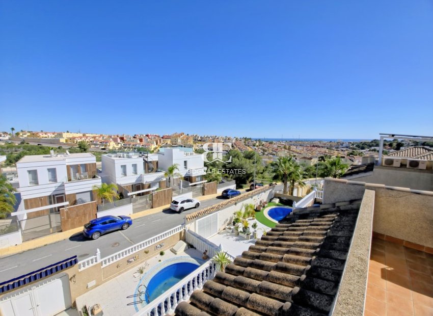 Herverkoop - Villa -
Orihuela Costa - Las Filipinas