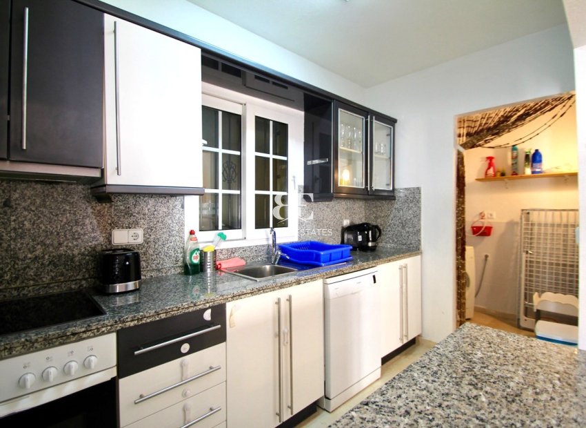 Herverkoop - Villa -
Orihuela Costa - Las Ramblas