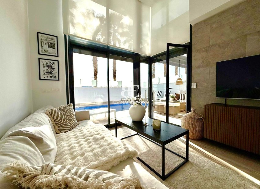 Herverkoop - Villa -
Orihuela Costa - Lomas De Cabo Roig