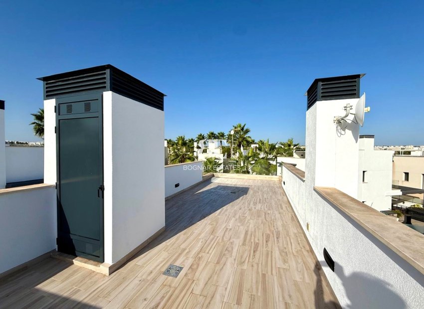 Herverkoop - Villa -
Orihuela Costa - Lomas De Cabo Roig