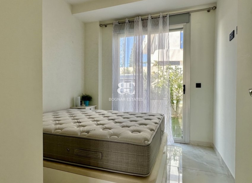 Herverkoop - Villa -
Orihuela Costa - Lomas De Cabo Roig