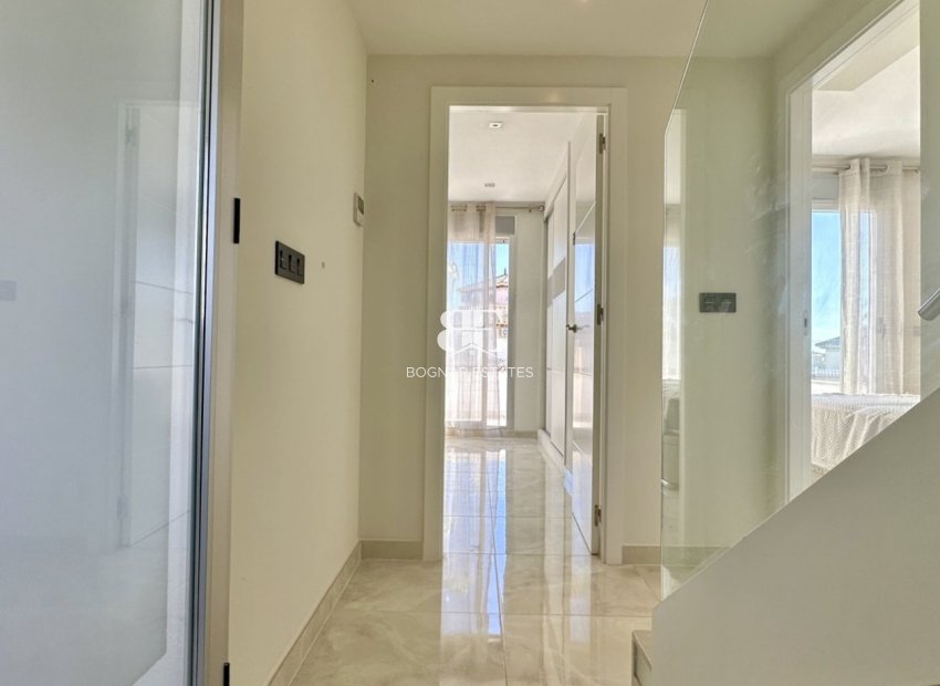 Herverkoop - Villa -
Orihuela Costa - Lomas De Cabo Roig