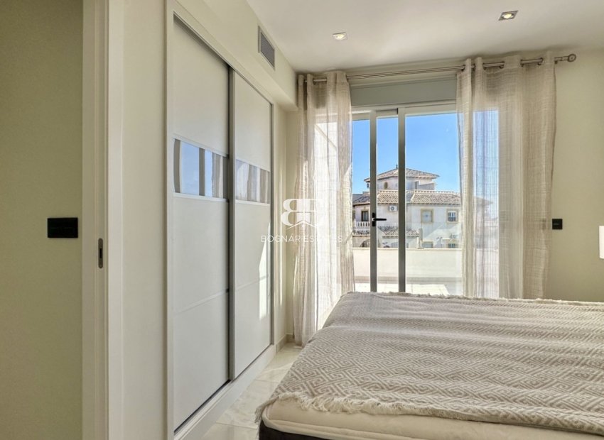 Herverkoop - Villa -
Orihuela Costa - Lomas De Cabo Roig