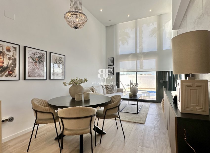 Herverkoop - Villa -
Orihuela Costa - Lomas De Cabo Roig