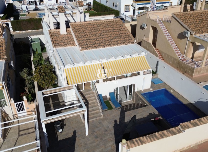 Herverkoop - Villa -
Orihuela Costa - Los Altos