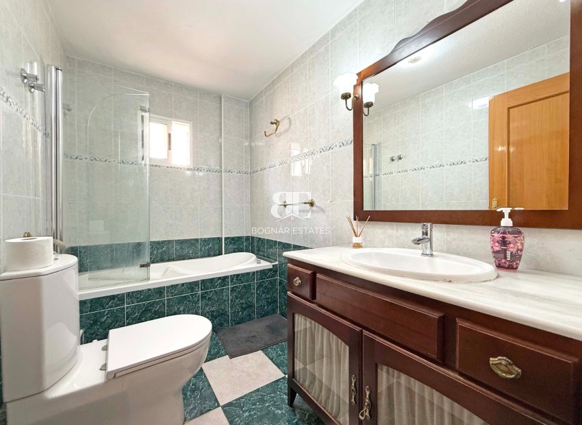 Herverkoop - Villa -
Orihuela Costa - Los Altos