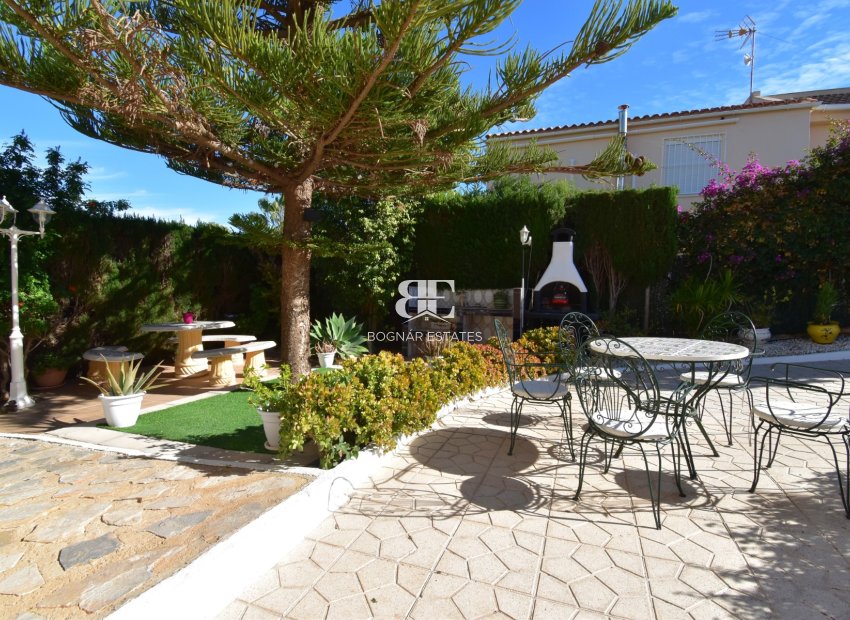 Herverkoop - Villa -
Orihuela Costa - Los Balcones
