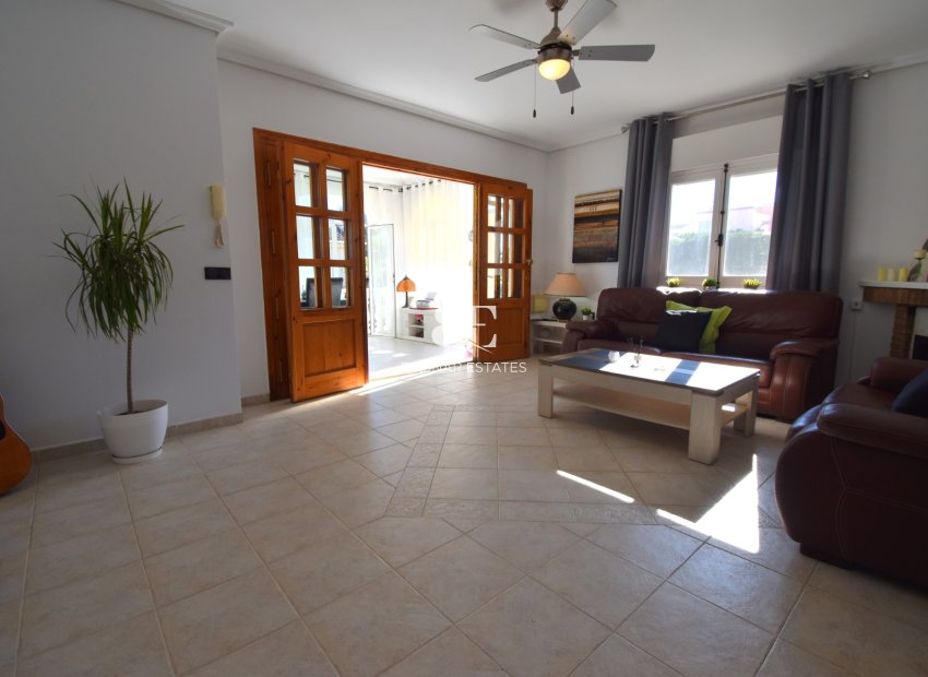 Herverkoop - Villa -
Orihuela Costa - Los Balcones