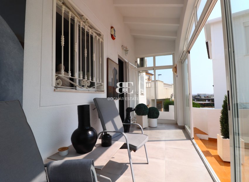 Herverkoop - Villa -
Orihuela Costa - Los Balcones