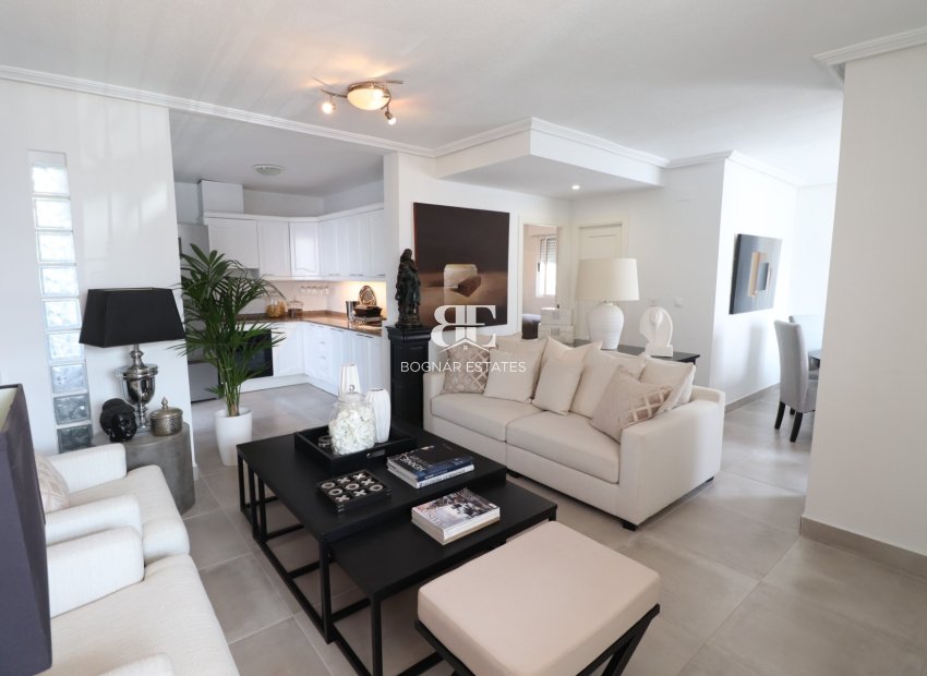 Herverkoop - Villa -
Orihuela Costa - Los Balcones