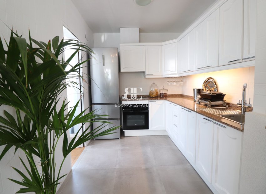 Herverkoop - Villa -
Orihuela Costa - Los Balcones