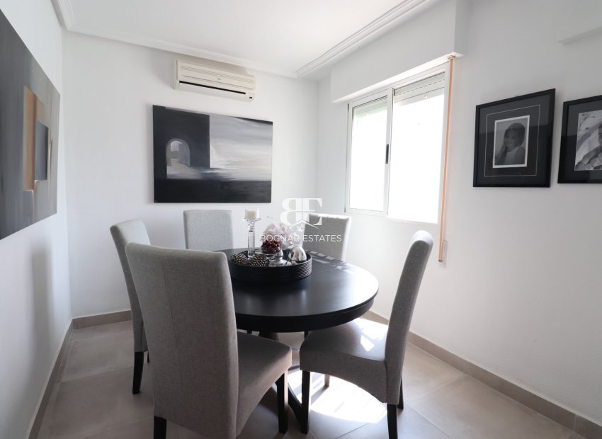 Herverkoop - Villa -
Orihuela Costa - Los Balcones