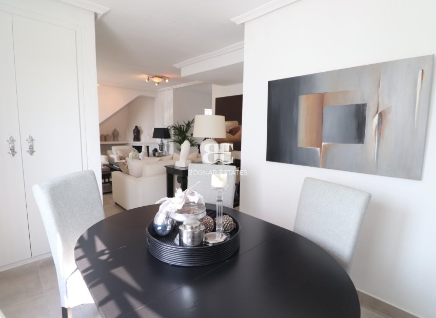 Herverkoop - Villa -
Orihuela Costa - Los Balcones