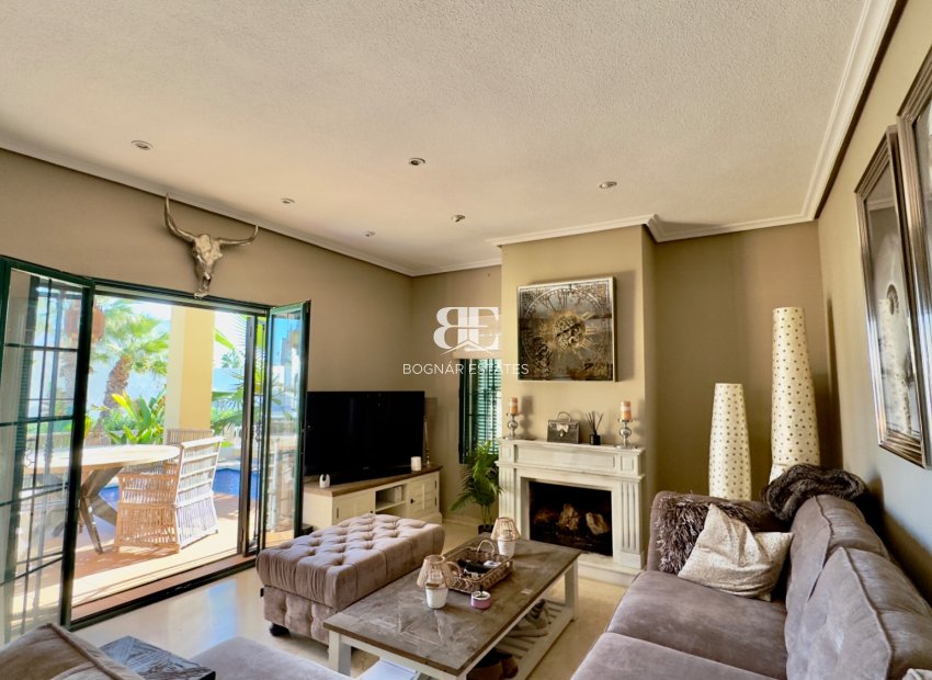 Herverkoop - Villa -
Orihuela Costa - Los Dolses