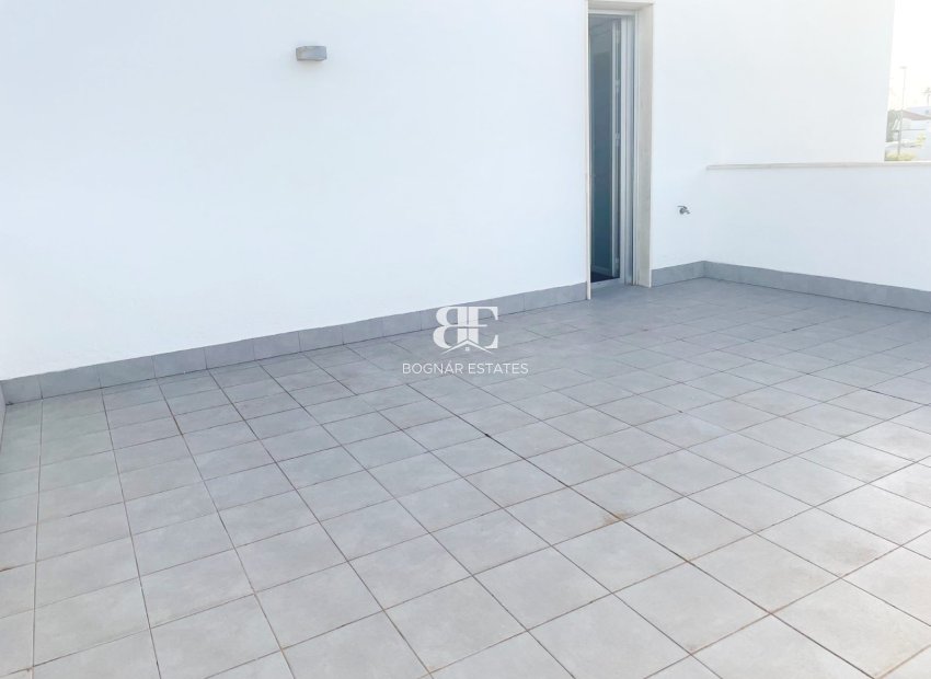 Herverkoop - Villa -
Orihuela Costa - Mil Palmeras
