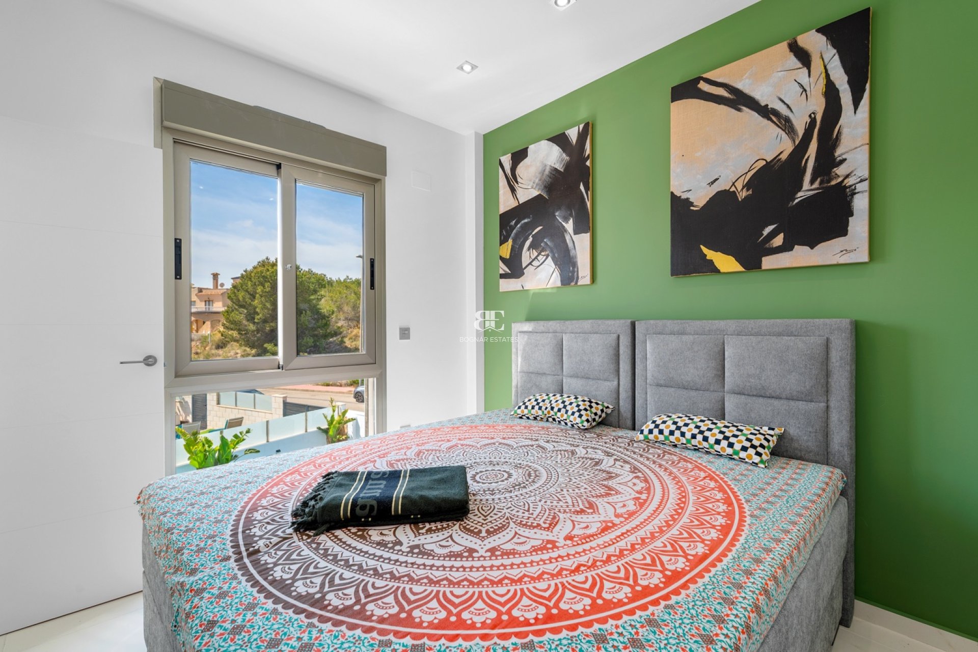 Herverkoop - Villa -
Orihuela Costa - Pau 8*