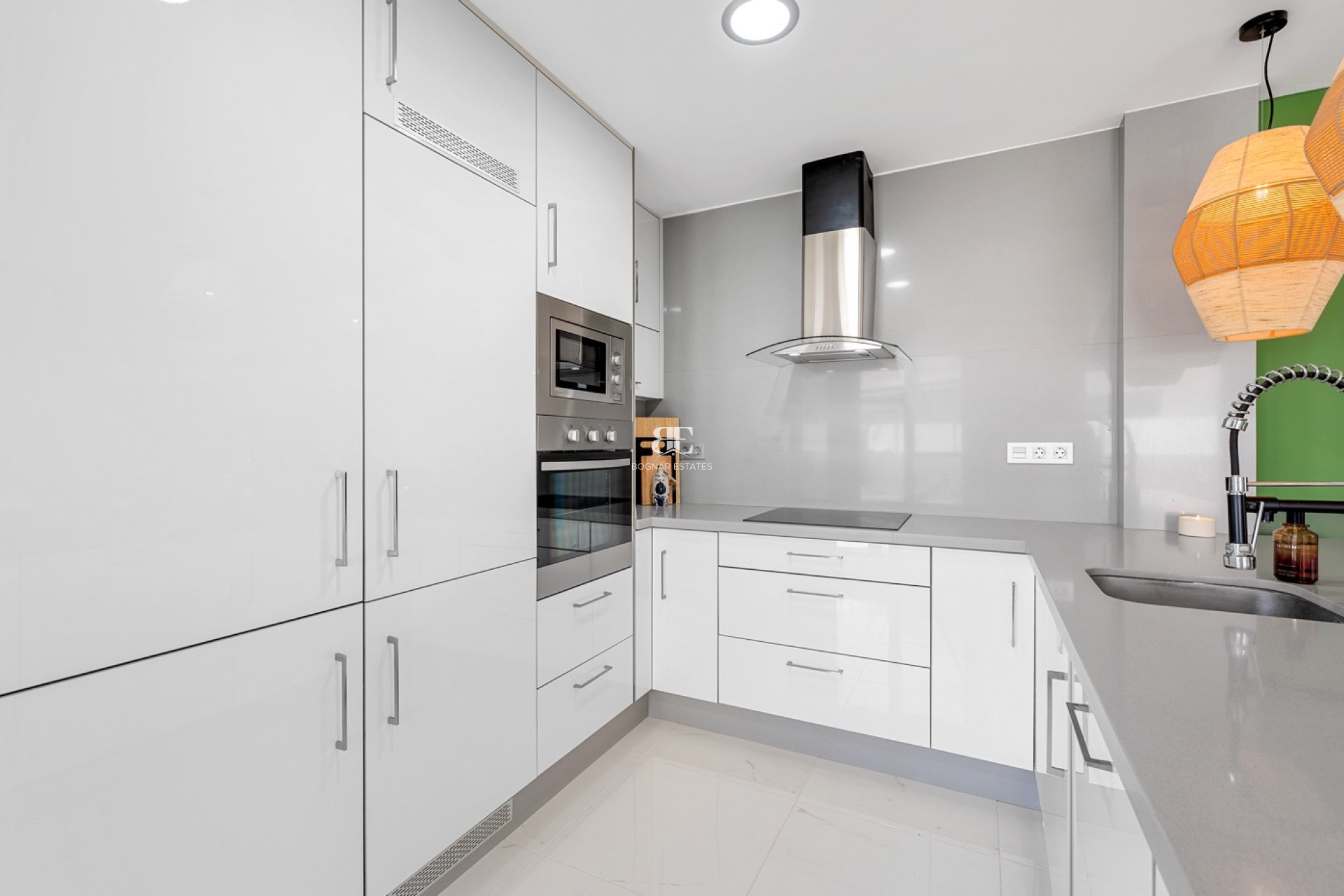 Herverkoop - Villa -
Orihuela Costa - Pau 8*