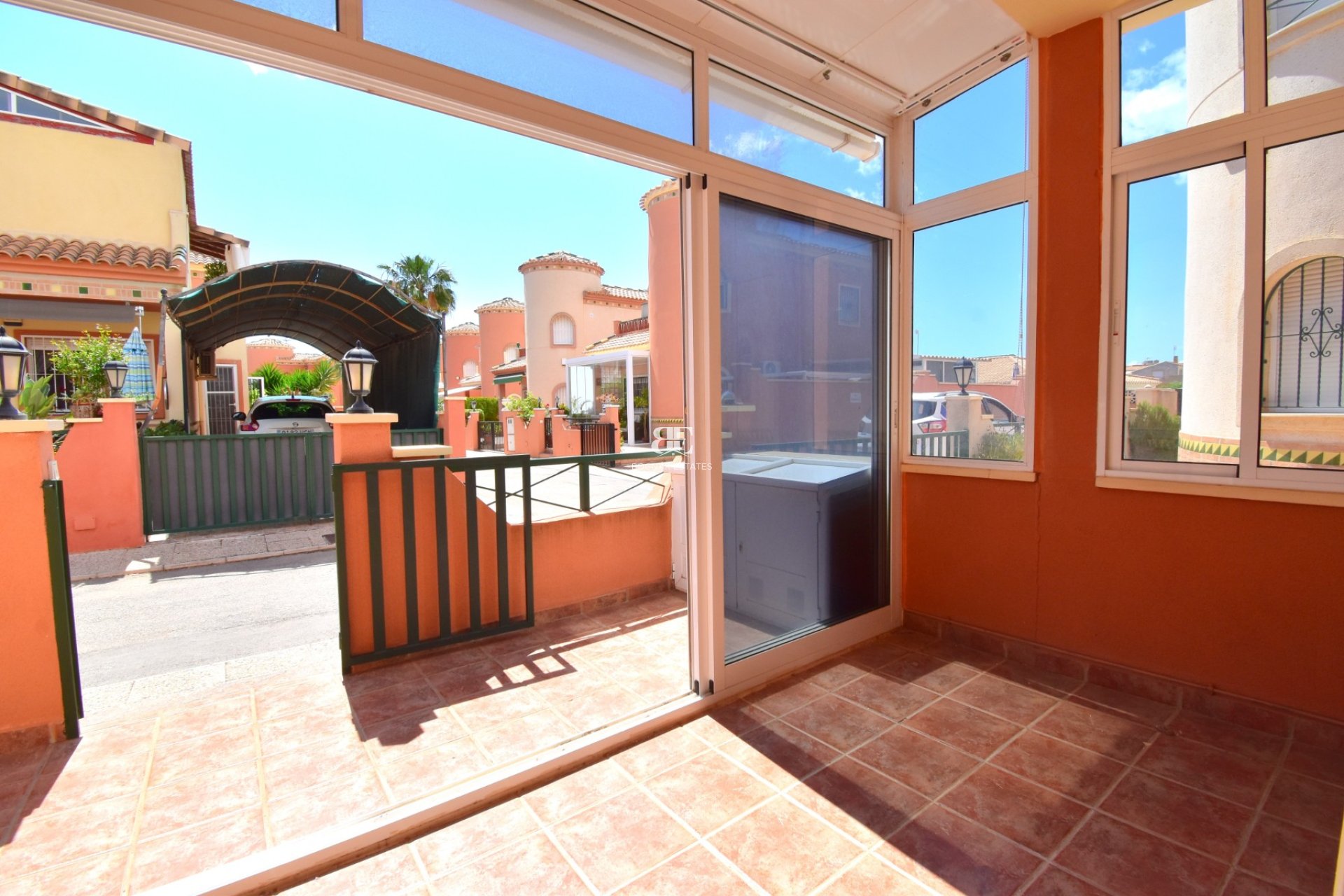 Herverkoop - Villa -
Orihuela Costa - Playa Flamenca