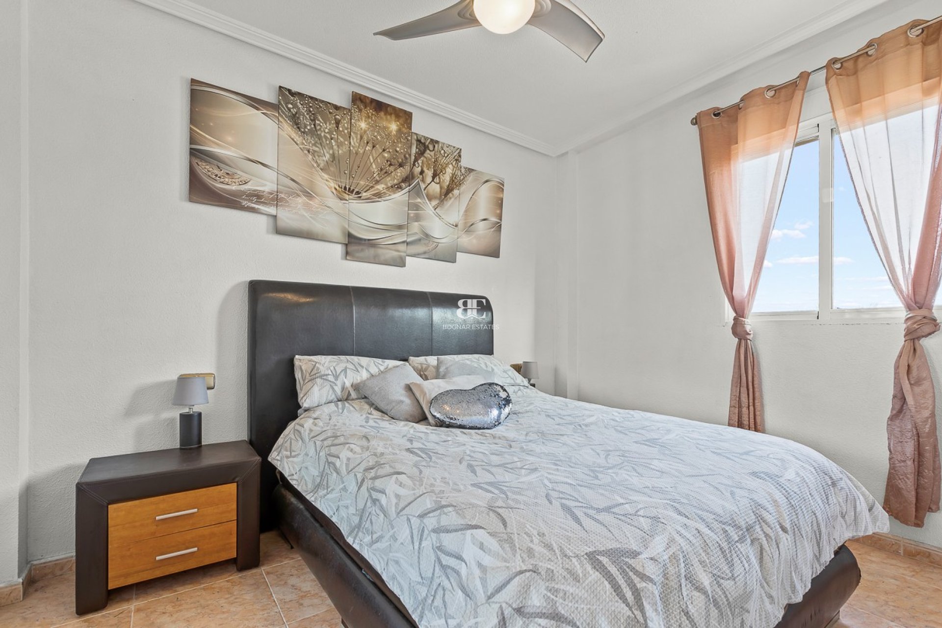 Herverkoop - Villa -
Orihuela Costa - Playa Flamenca