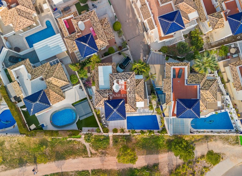 Herverkoop - Villa -
Orihuela Costa - Playa Flamenca