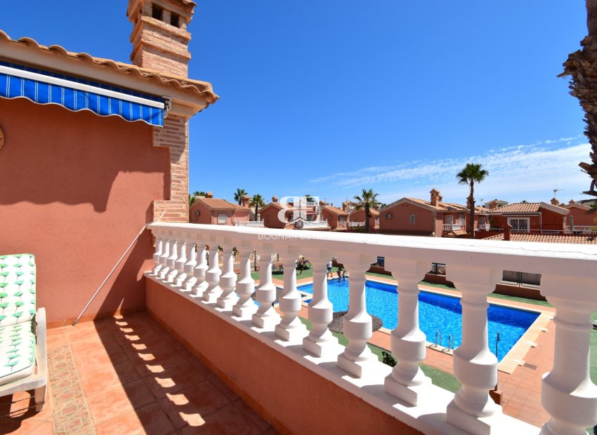 Herverkoop - Villa -
Orihuela Costa - Playa Flamenca