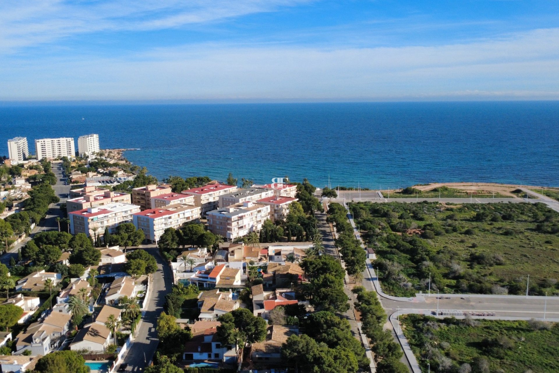 Herverkoop - Villa -
Orihuela Costa - Punta Prima