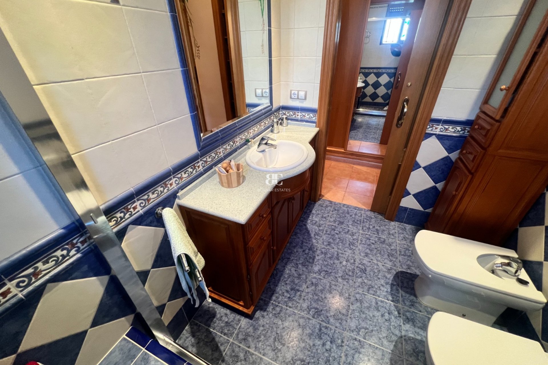 Herverkoop - Villa -
Orihuela Costa - Punta Prima