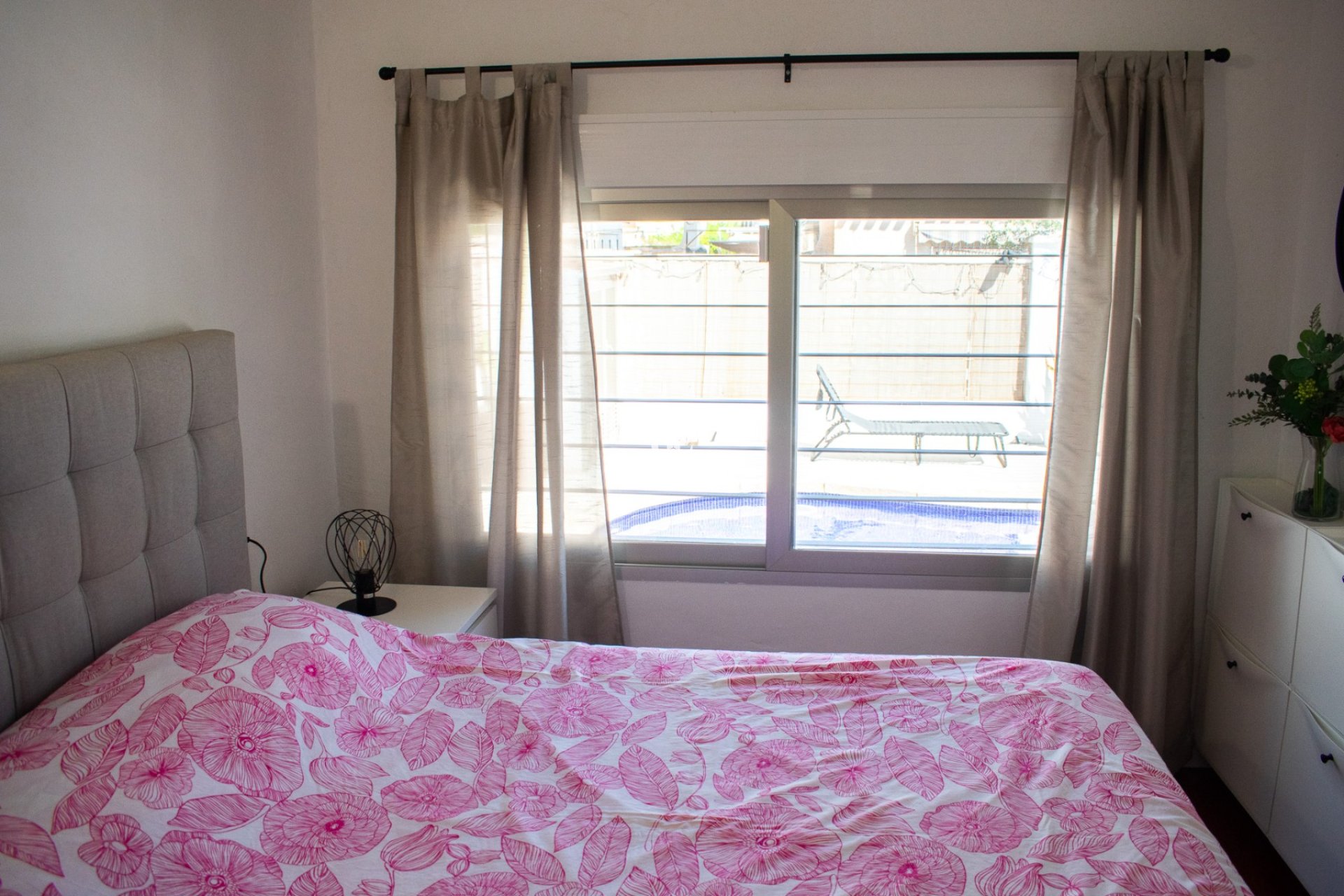Herverkoop - Villa -
Orihuela Costa - Punta Prima