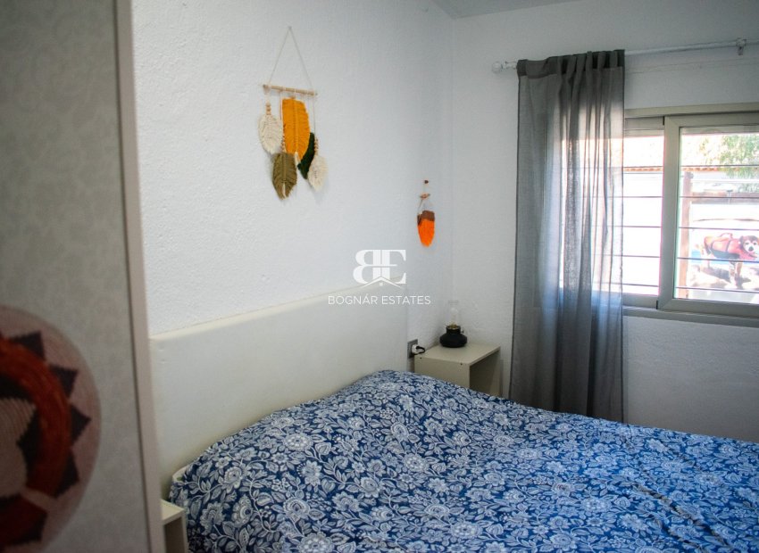 Herverkoop - Villa -
Orihuela Costa - Punta Prima