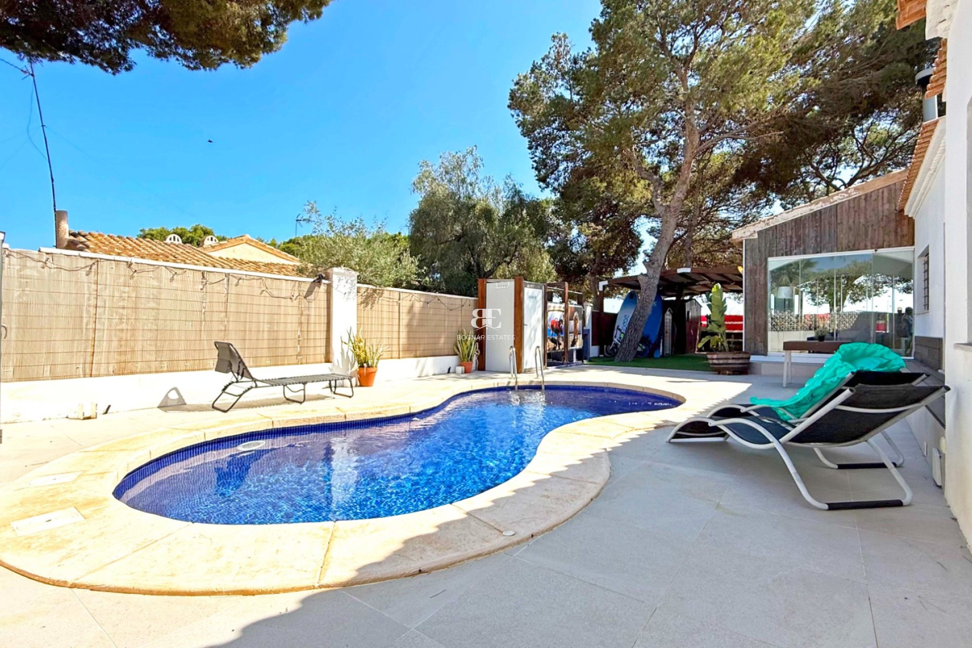Herverkoop - Villa -
Orihuela Costa - Punta Prima