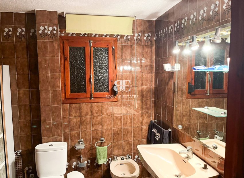 Herverkoop - Villa -
Orihuela Costa - Punta Prima