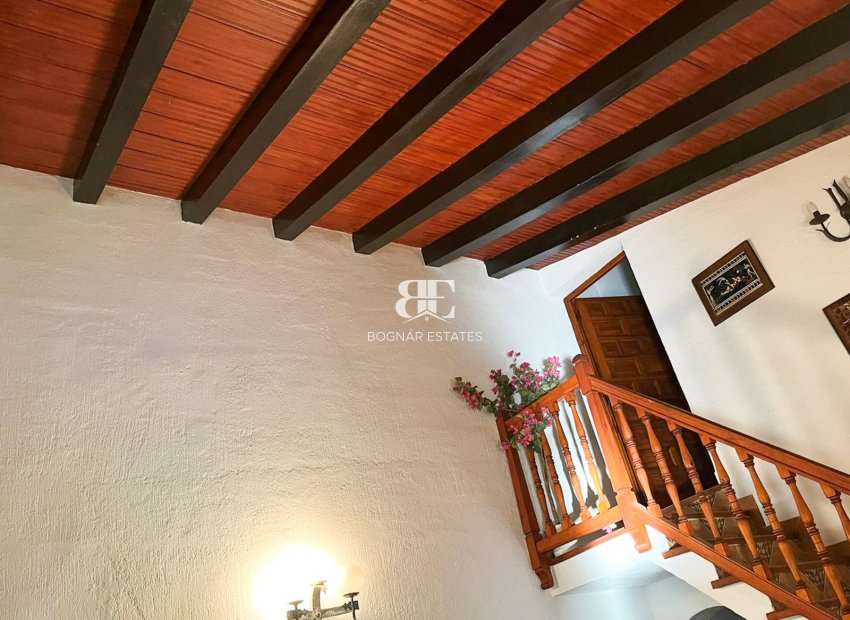 Herverkoop - Villa -
Orihuela Costa - Punta Prima